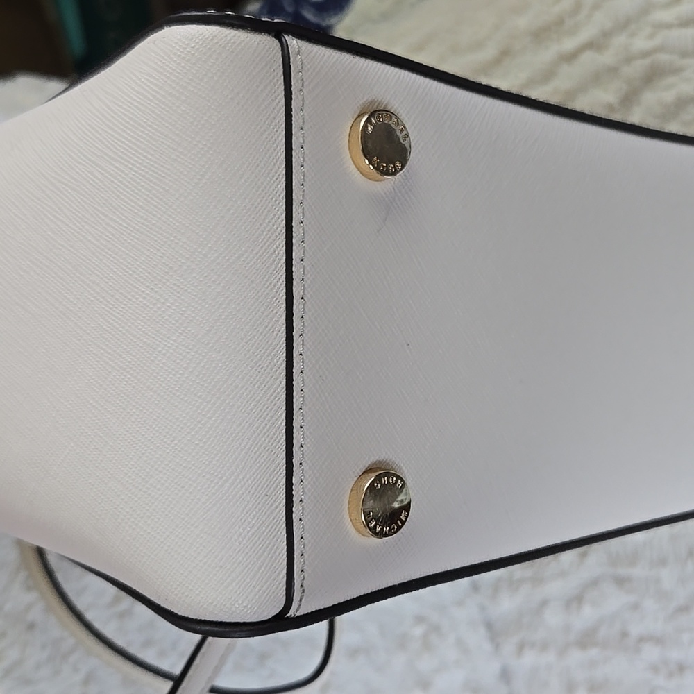 Michael Kors White Tote with Bear Charm Added EUC LIKE NEW - Picture 7 of 13